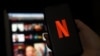 Netflix в России обяжут показывать 20 федеральных каналов, включая Первый канал и телеканал "Спас"